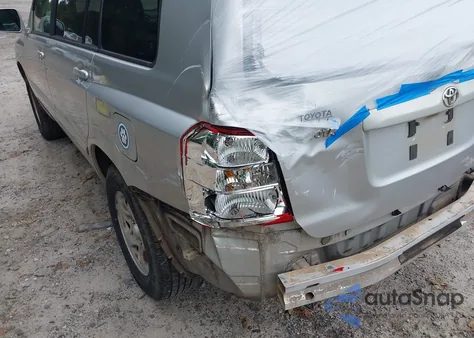 2002 Toyota Highlander z USA, uszkodzony, nr VIN JTEGD21A820027984